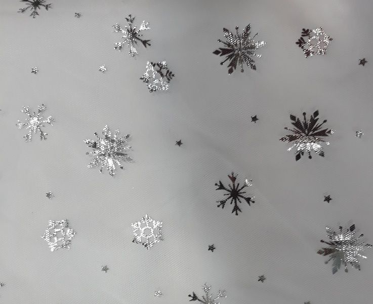 Новогодний ассортимент тканей.